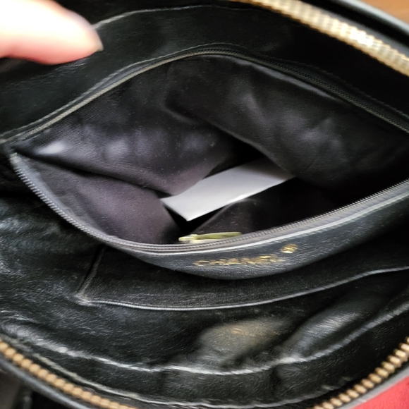 Chanel Crossbody Purse - Picture 9 of 13